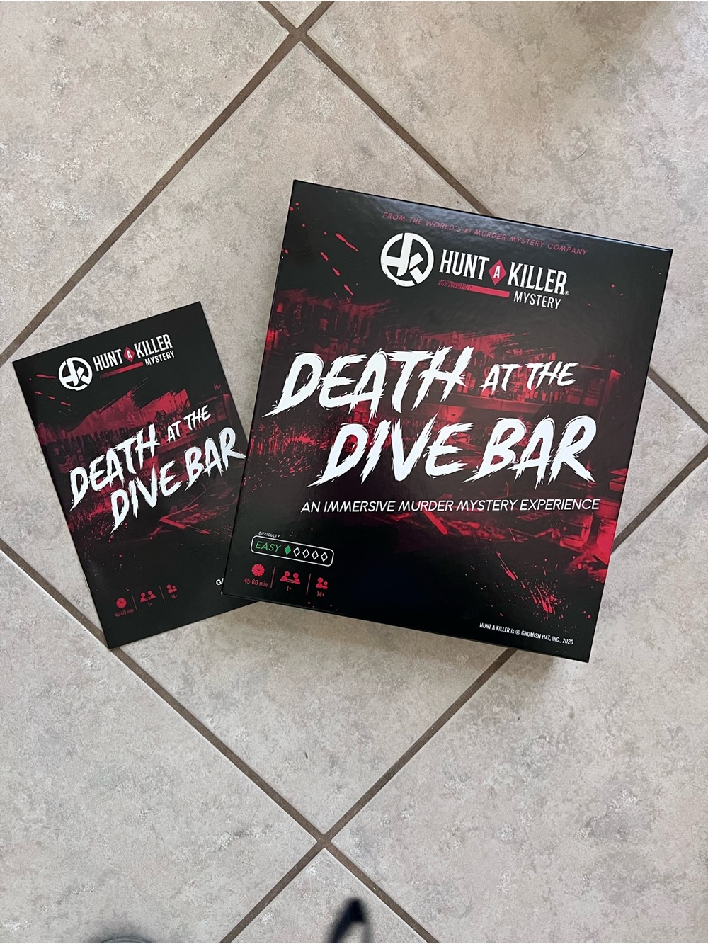 Hunt A Killer Immersive Murder Mystery Game Death at the Dive Bar - Picture 2 of 5
